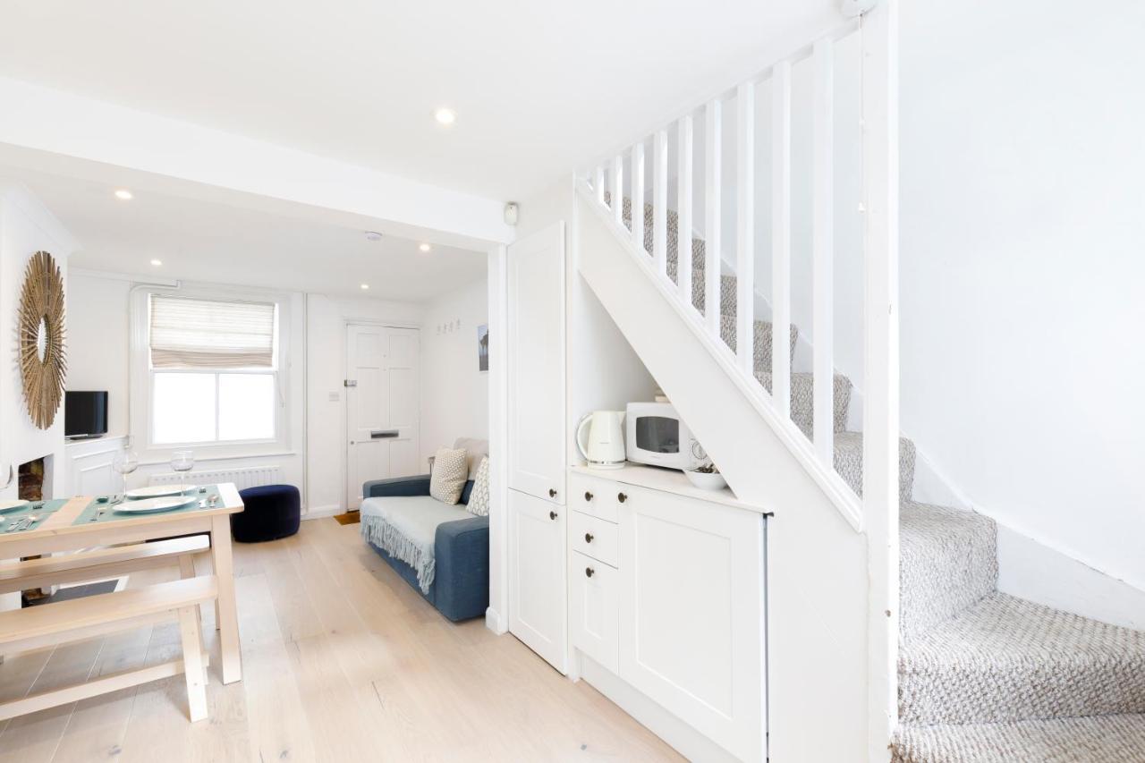 Central Quiet Cottage. Walk To Shops, Bars & Beach Hove Esterno foto