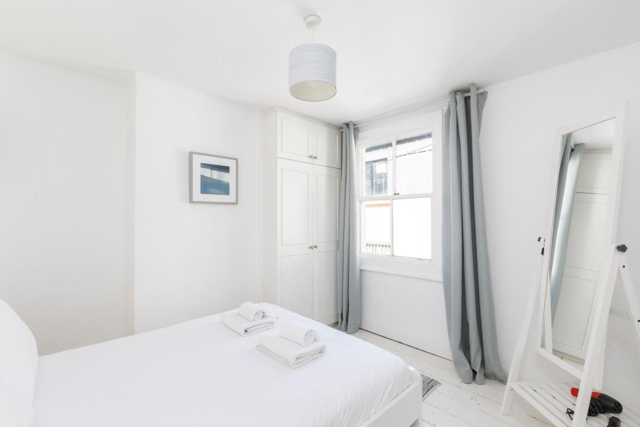Central Quiet Cottage. Walk To Shops, Bars & Beach Hove Esterno foto